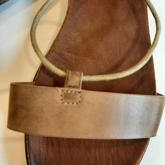 🌟Host Pick Corkys Nude Boho Lace Up Gladiator Sandals with Fringe Size 37 - Picture 11 of 12